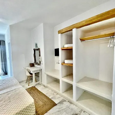 Athina - Lounge 3* Páros