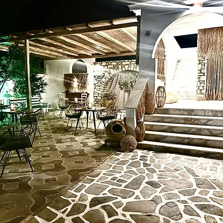 Athina Rooms - Lounge Apartments 3* Parikia (Paros)