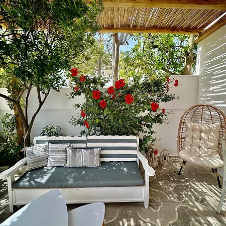 Athina - Lounge