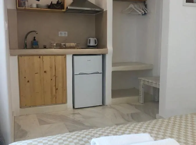 Athina Rooms - Lounge Apartments 3*