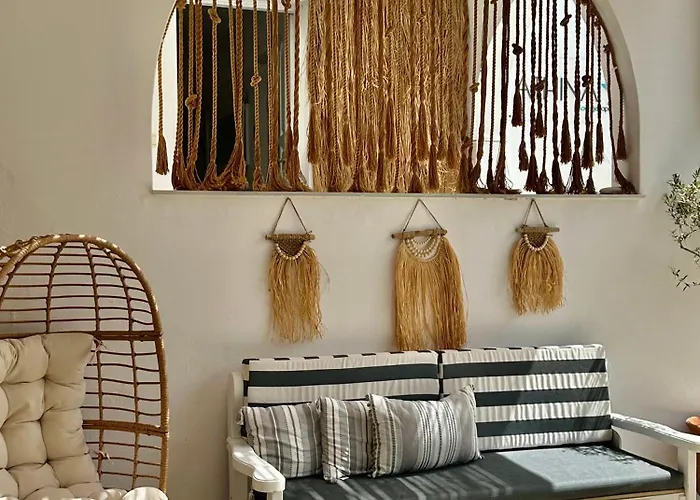 Athina Rooms - Lounge Apartments Parikia (Paros)