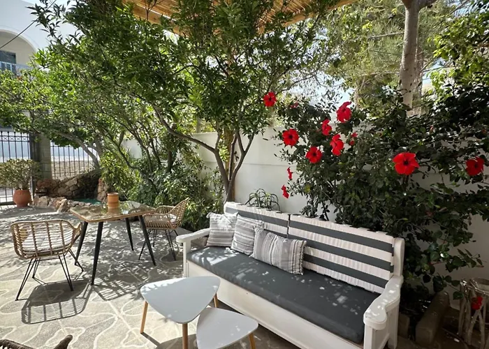 Athina Rooms - Lounge Apartments Guest house Parikia (Paros)