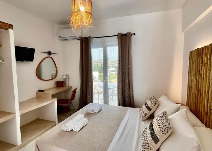 Athina Rooms - Lounge Apartments Parikia (Paros)