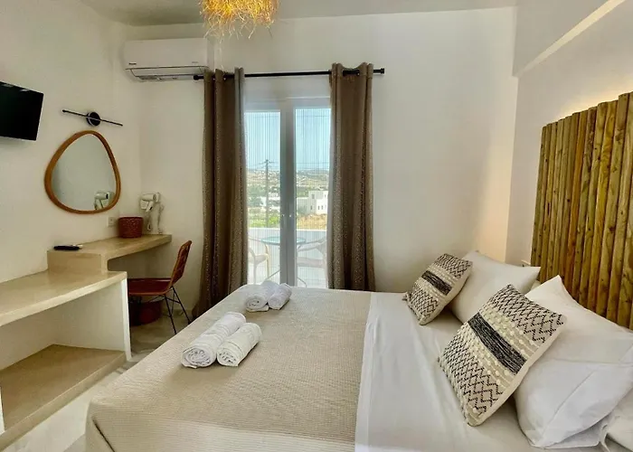 Athina Rooms - Lounge Apartments Guest house